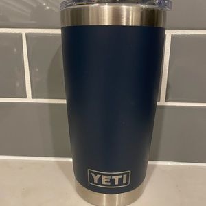 YETI 591ml Rambler with Magslider Lid